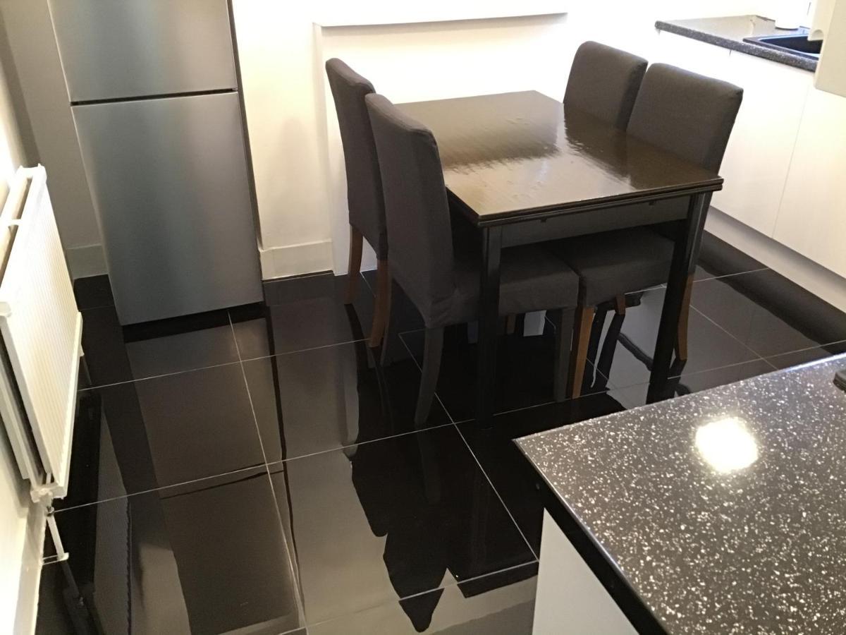 Appartement Residential Quarters, General Gordon Square
