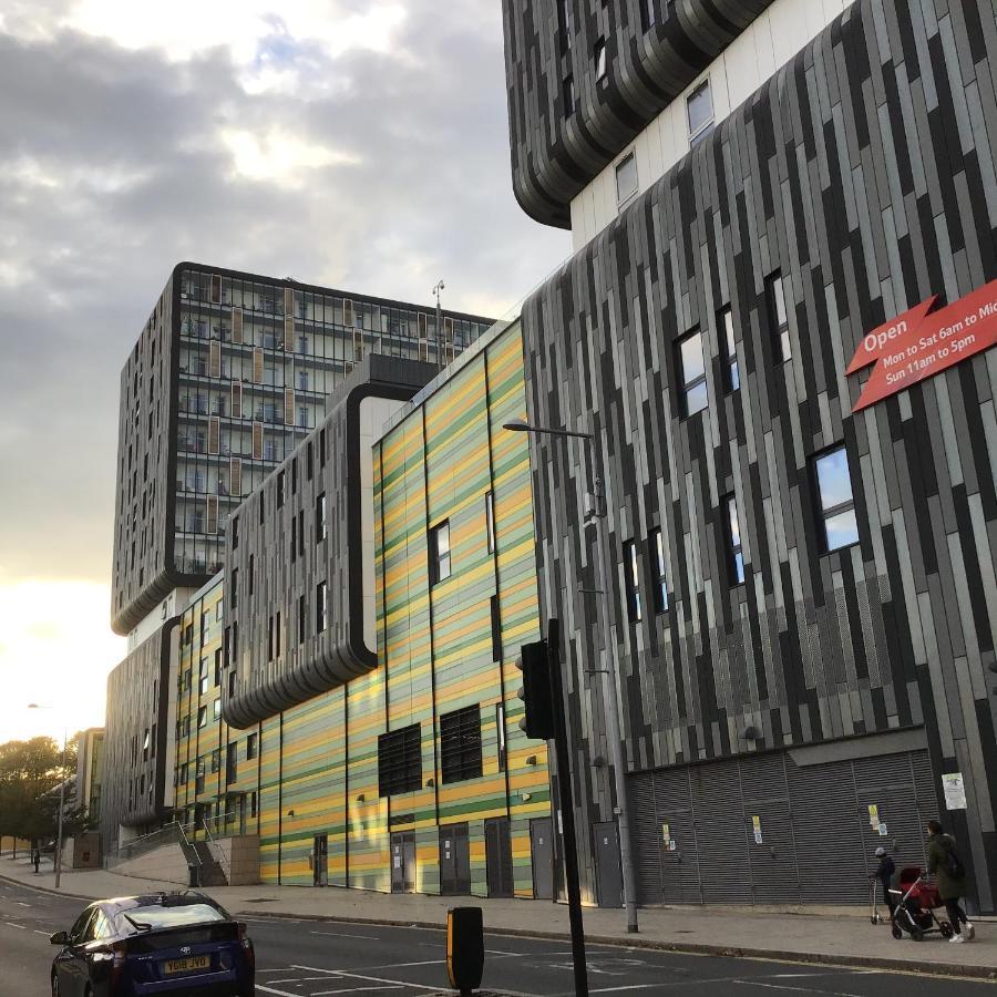 Appartement Residential Quarters, General Gordon Square Londen