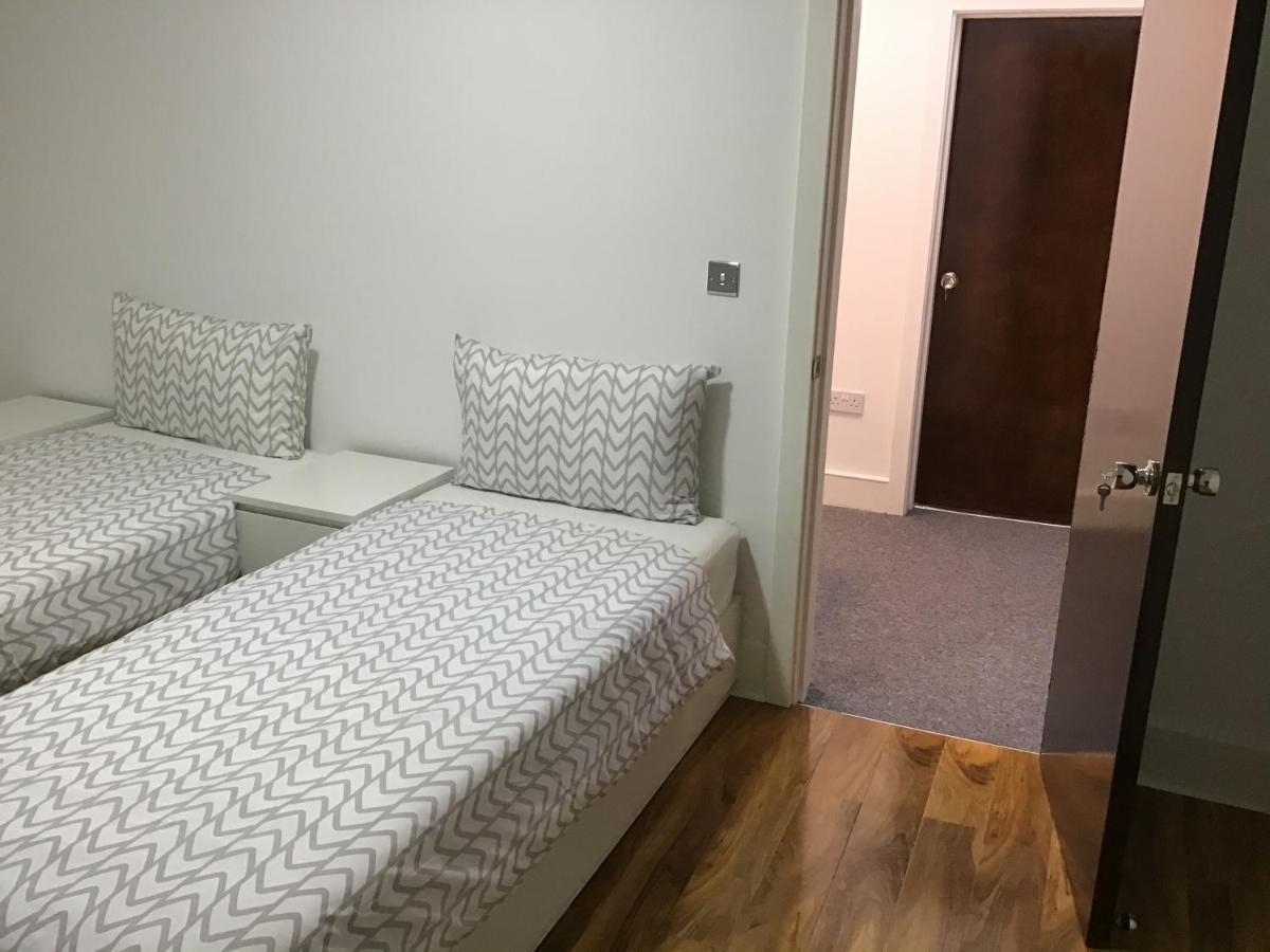 Residential Quarters, General Gordon Square Londen